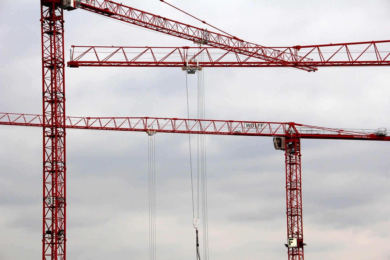 DEC Máquinas impulsa la eficiencia en la construcción con soluciones avanzadas de bombeo y transporte de mortero